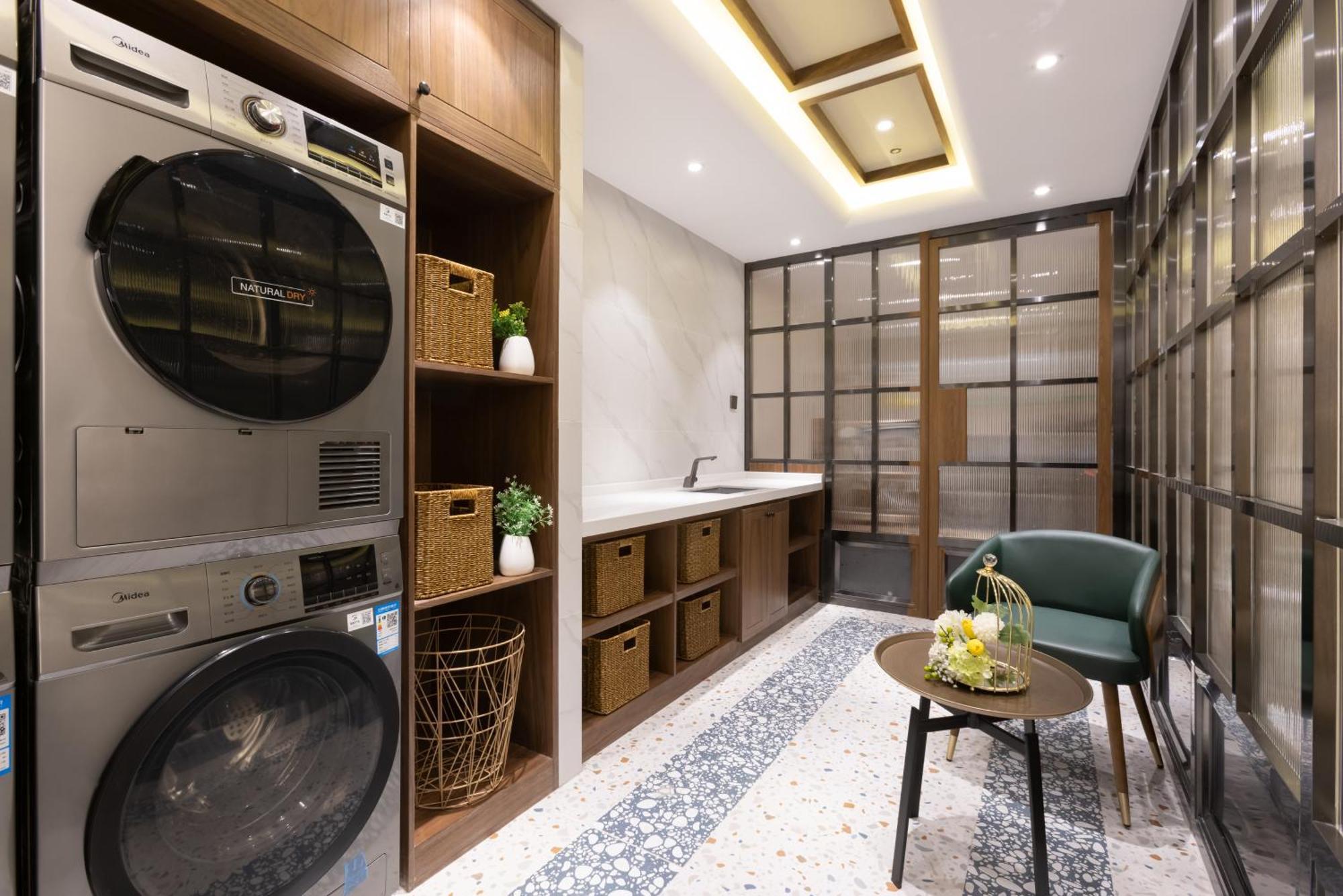 Time Traveller Boutique - Near National Olympic Sports Center , National Stadium , Olympic Forest Park , China Ethnic Museum, Guanzhuang Subway Station, Free Laundry, Free Customized Tour Itinerary 4*